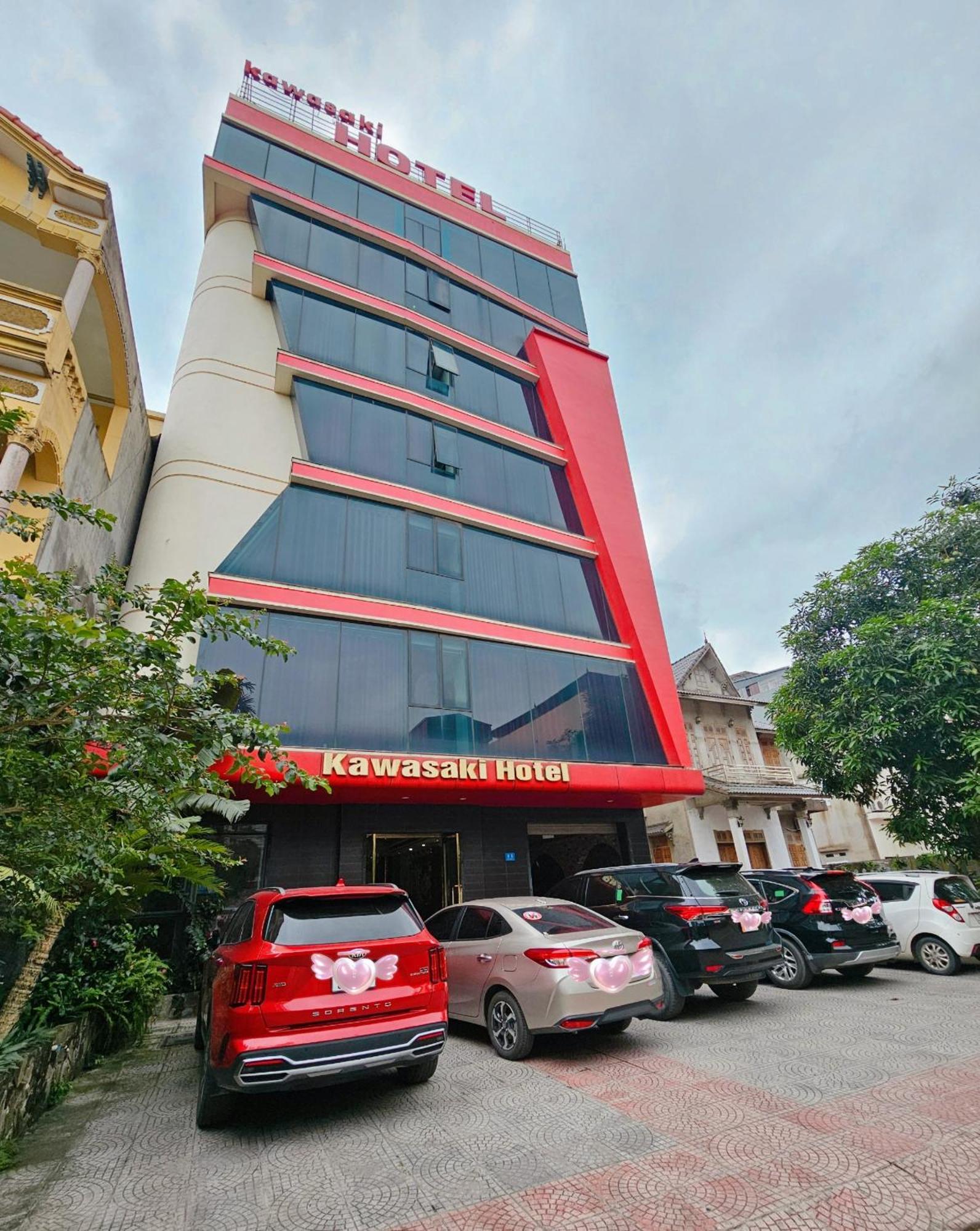 Kawasaki Noi Bai Airport Hotel Екстер'єр фото