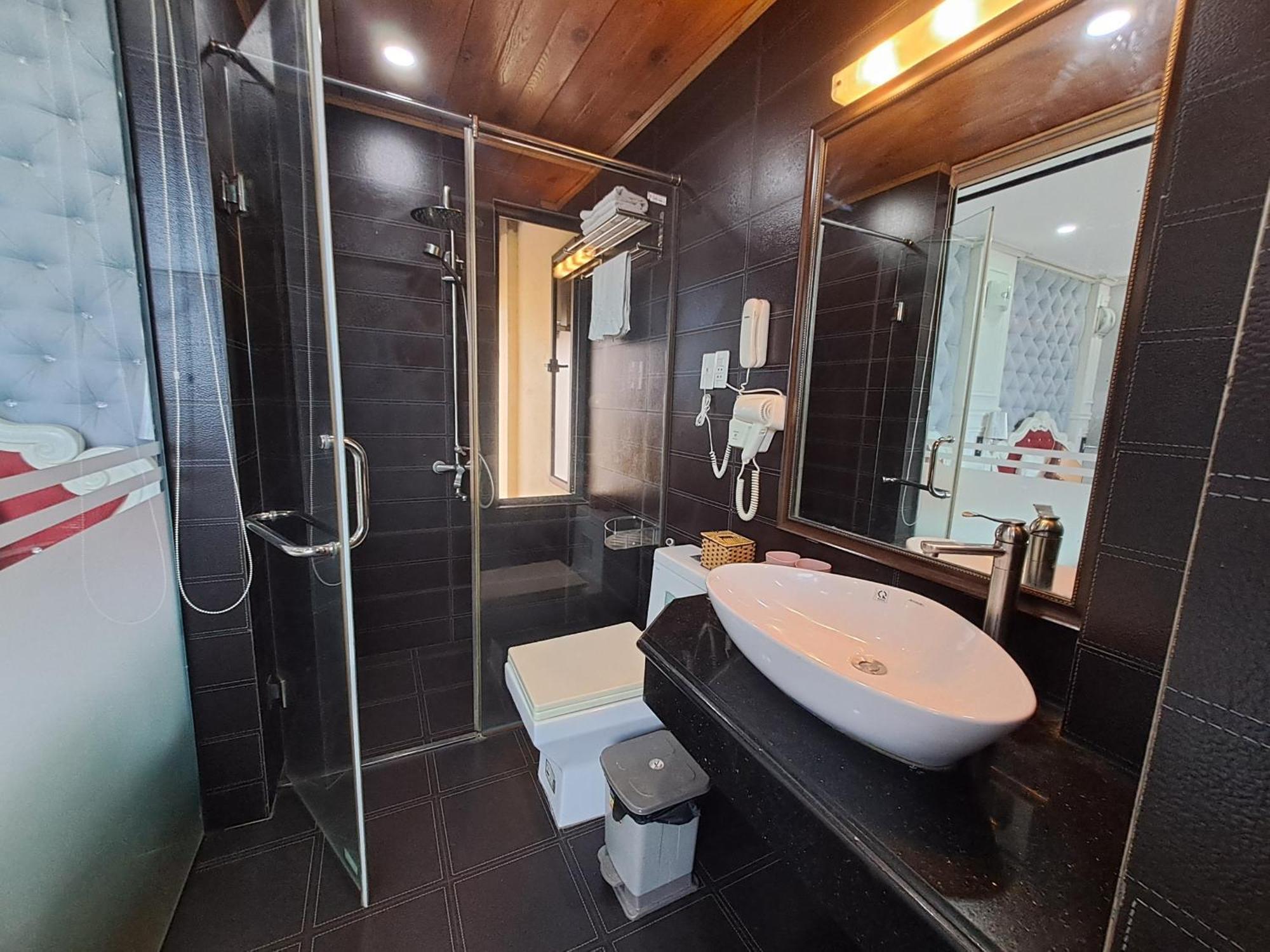 Kawasaki Noi Bai Airport Hotel Екстер'єр фото